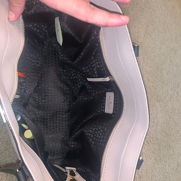 Kate Spade Purse - Picture 3 of 4